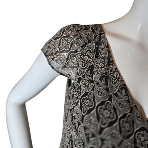 Chocolate Brown V Neck Medallion Print  Midi LOFT Dress sz 4 - Picture 5 of 9